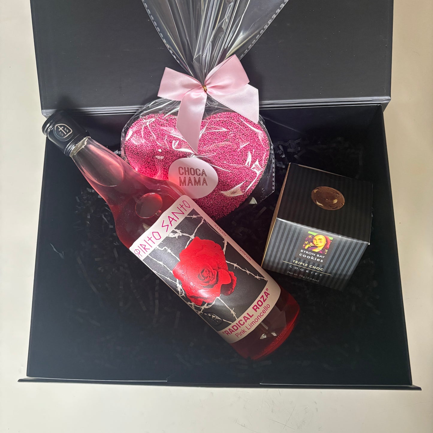 Spirito Santo Pink Limencello Hamper