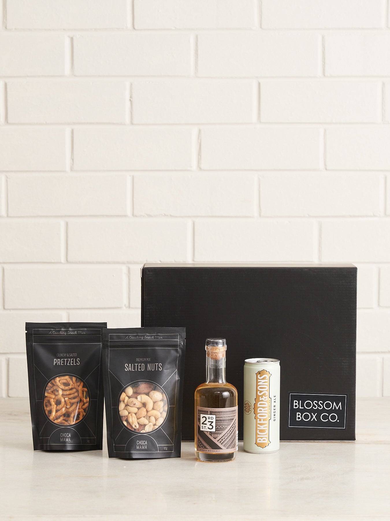 Sip & Crunch Hamper