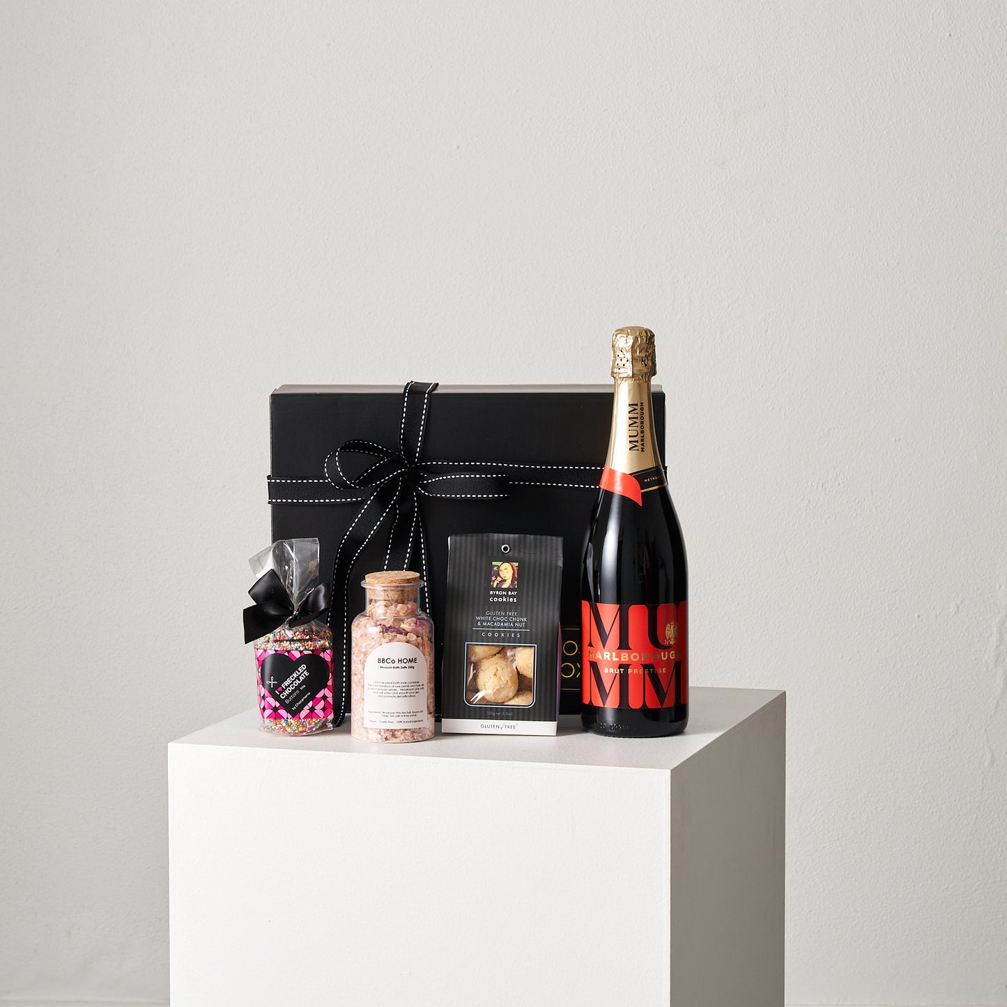 Wine hamper