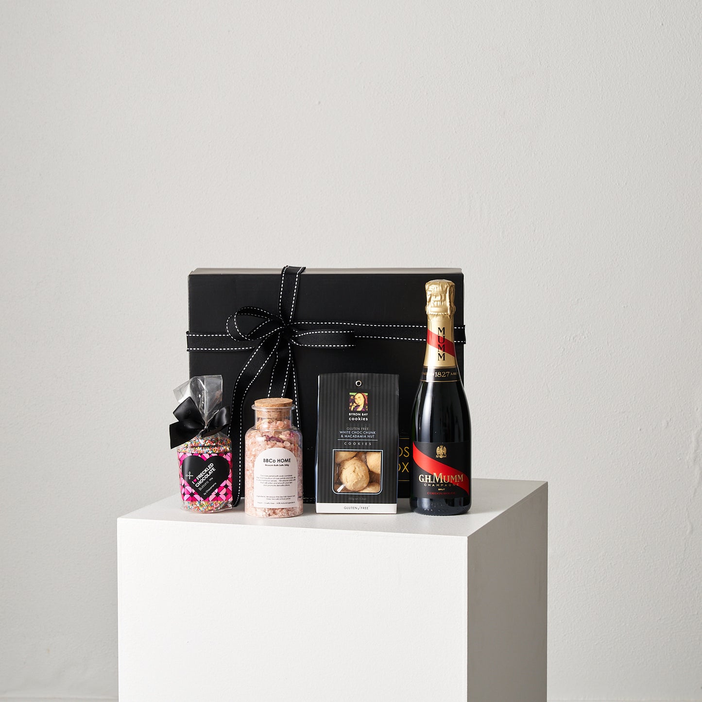 Wine hamper