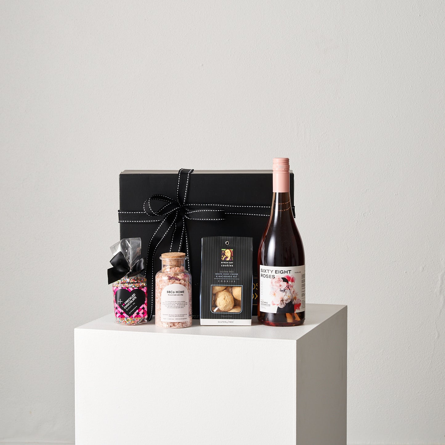 Wine hamper