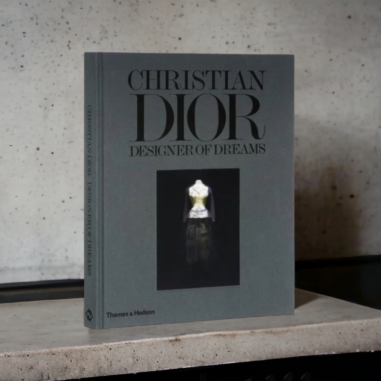 Christian Dior: Designer of Dreams