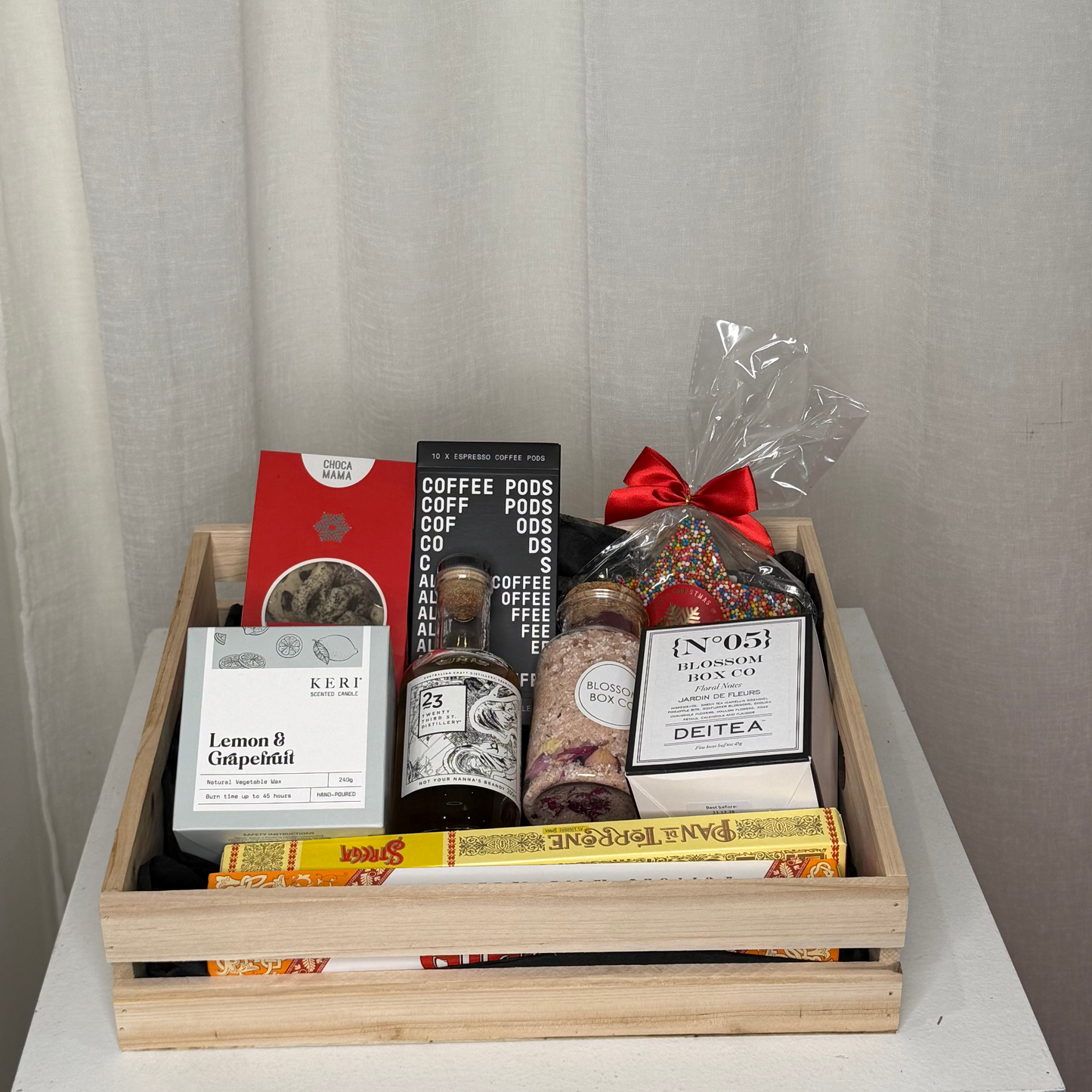 Merry and Bright Hamper