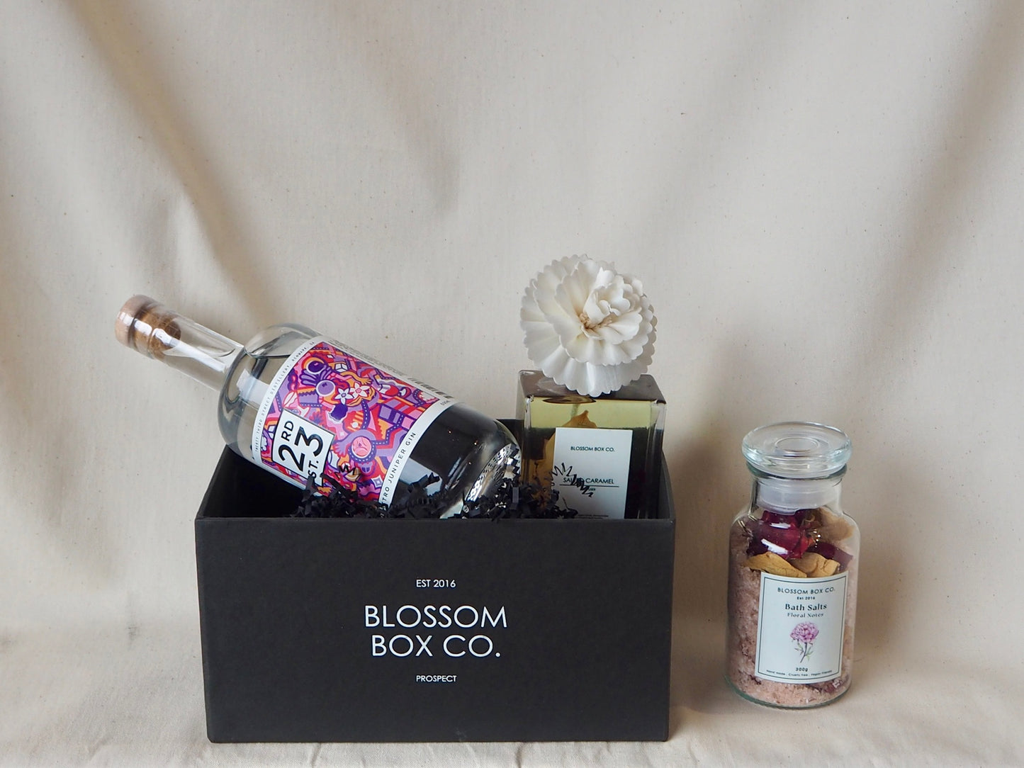 Gin and Relax Hamper