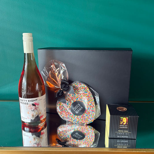Sixty Eight Roses Wine Hamper