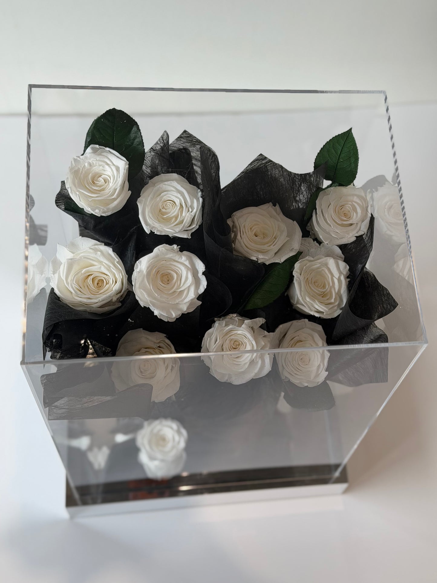 *Special* Dozen Rose Bouquet Case (Preserved Roses)