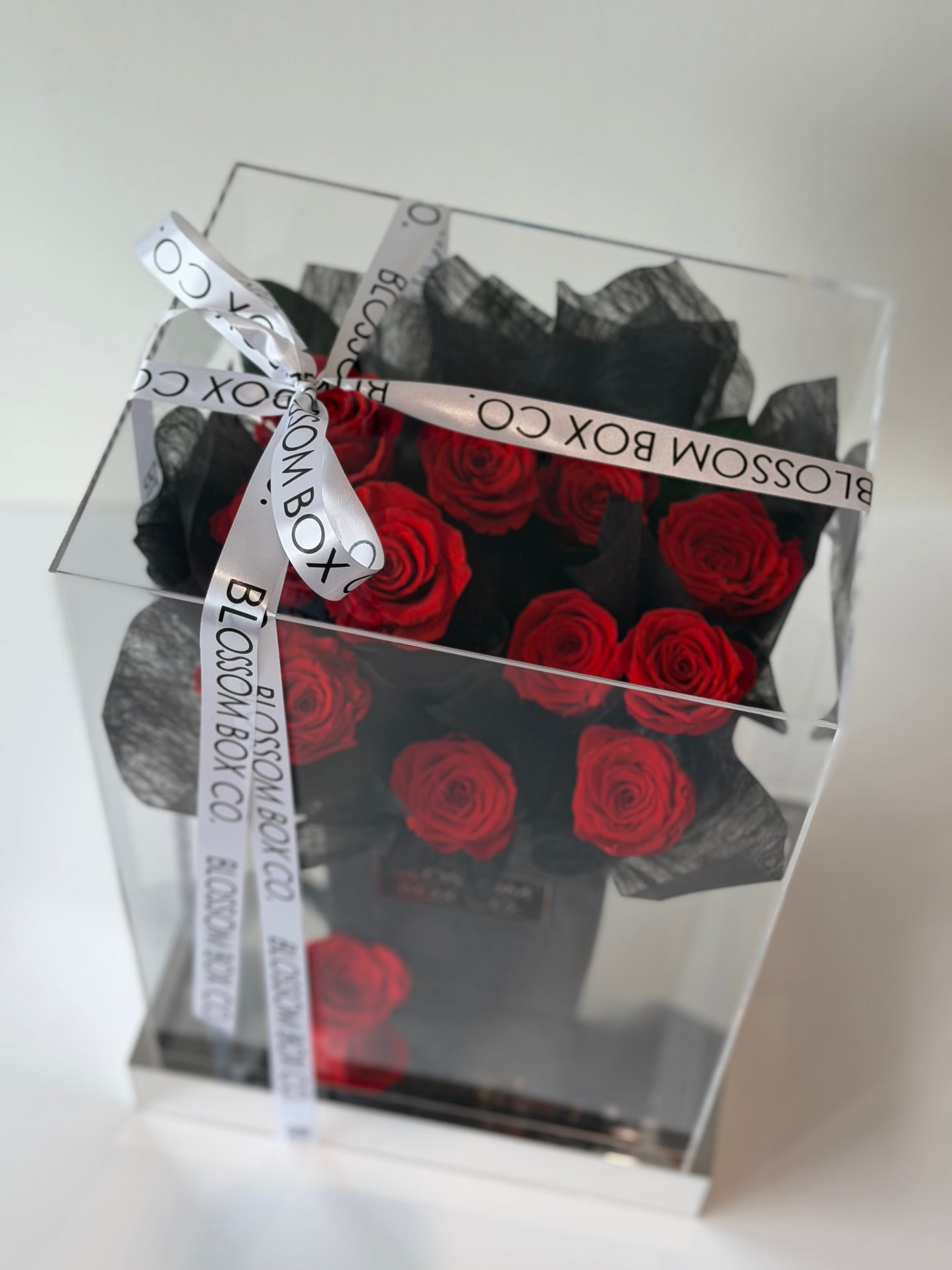 *Special* Dozen Rose Bouquet Case (Preserved Roses)