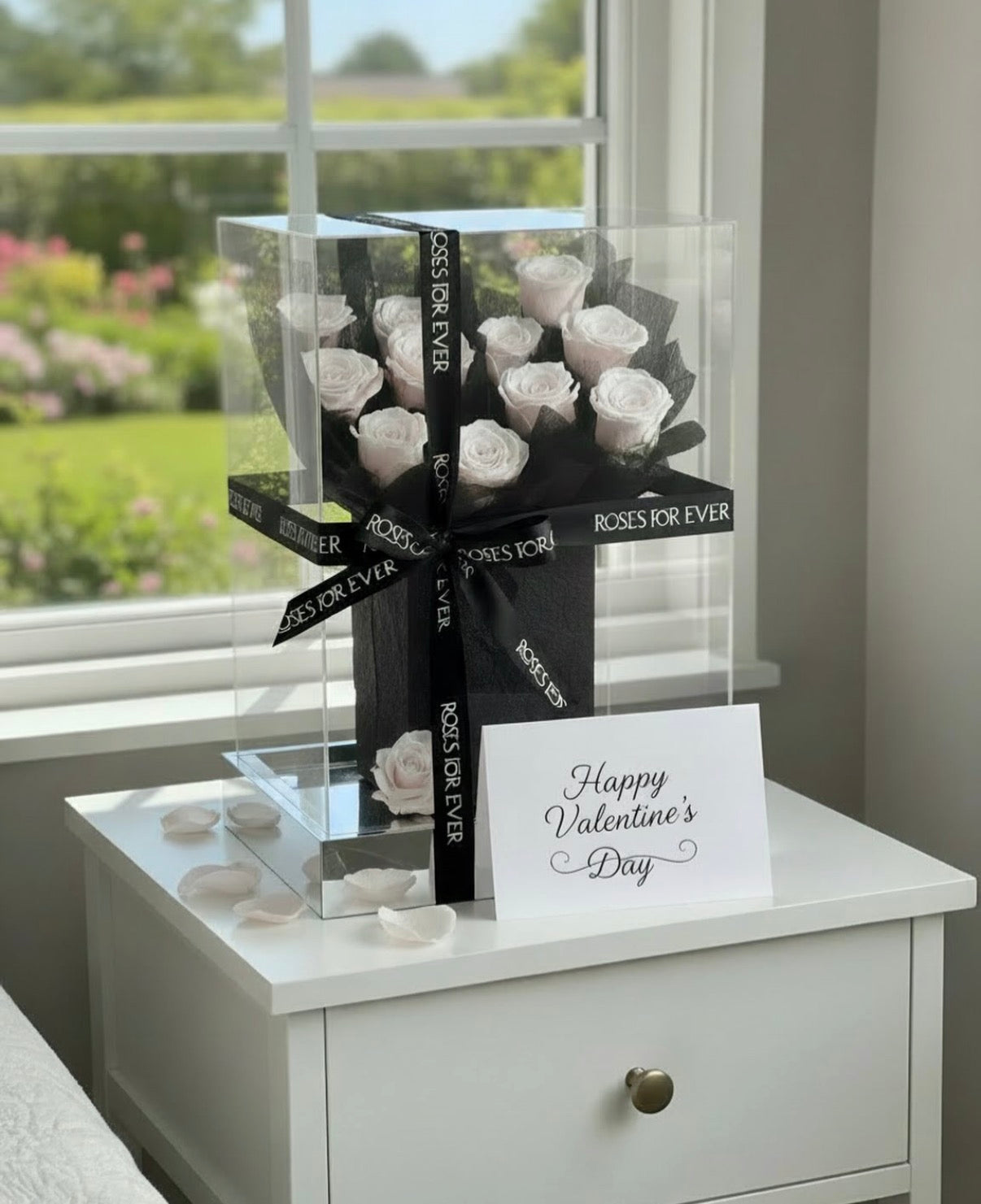 *New* Dozen Rose Bouquet Case (Preserved Roses)